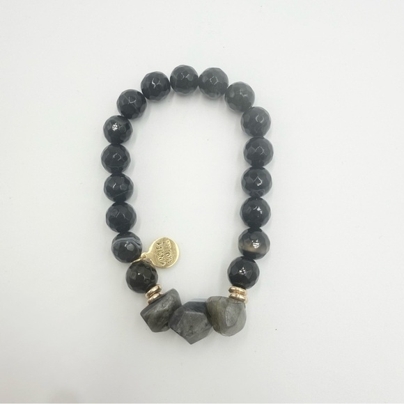 Kinsley Armelle BLACK OBSIDIAN and LABRADORITE COAL BRACELET - Picture 6 of 7
